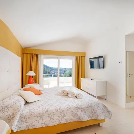 Costa Smeralda Modern House I 아파트
