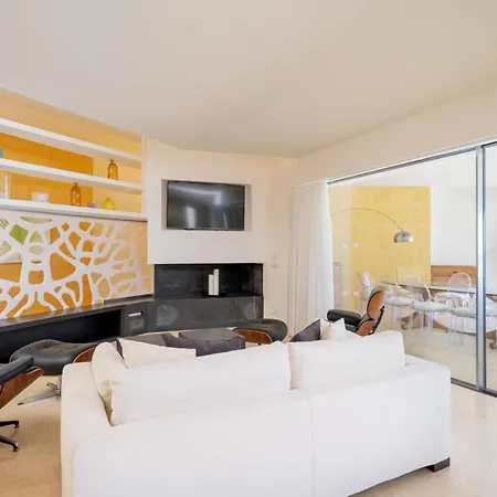 아파트 Costa Smeralda Modern House I 포르투 세르보